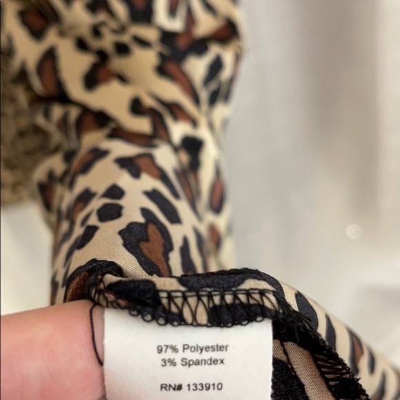 NWT show me your mumu jumpsuit in cheetah fever - Picture 7 of 7